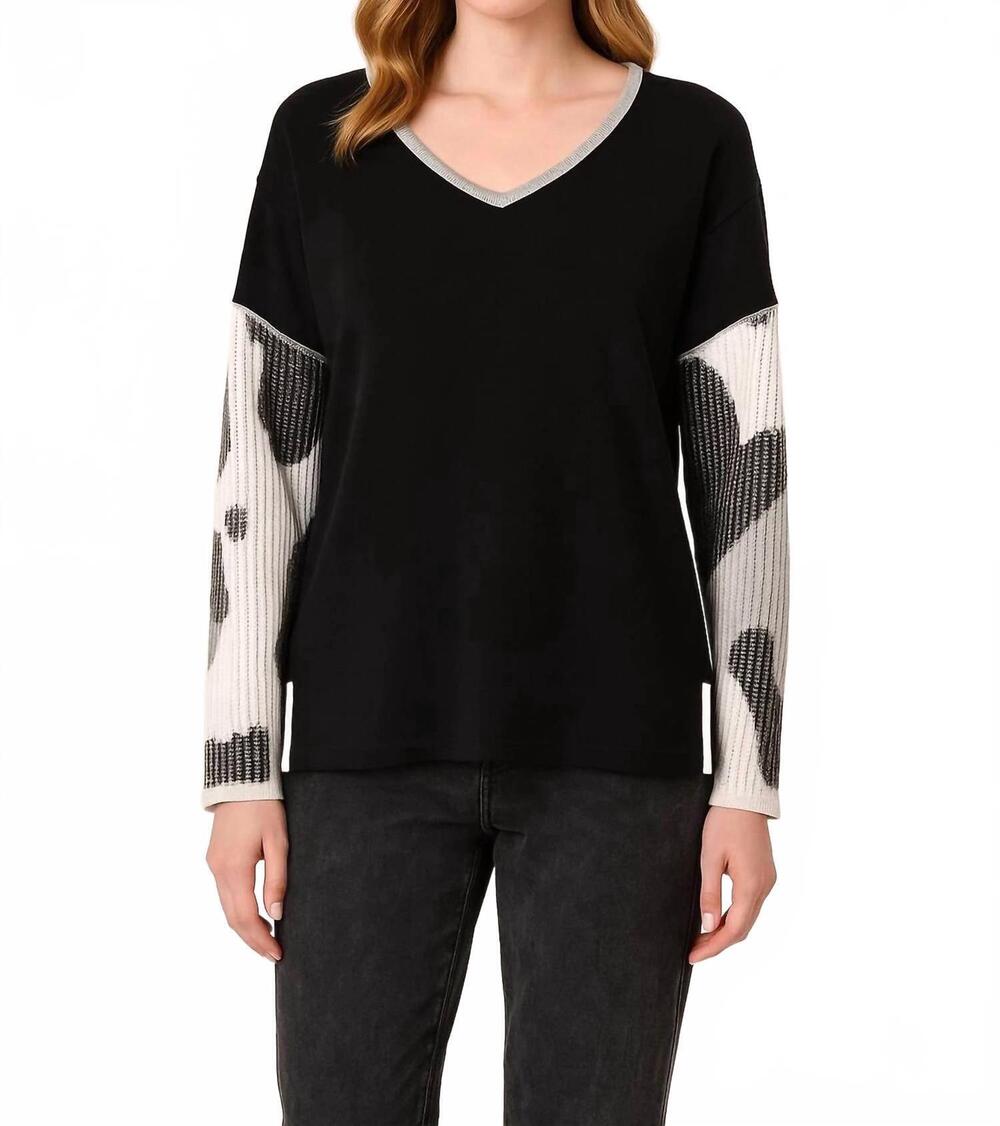 NEW ANGEL scoop neck top in white black
